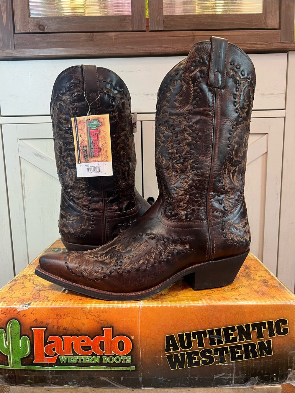 NEW Laredo Men’s Midnight Rider Brandy (68419)Lace Stitching Western Boots 12 D